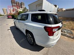 GMC Acadia